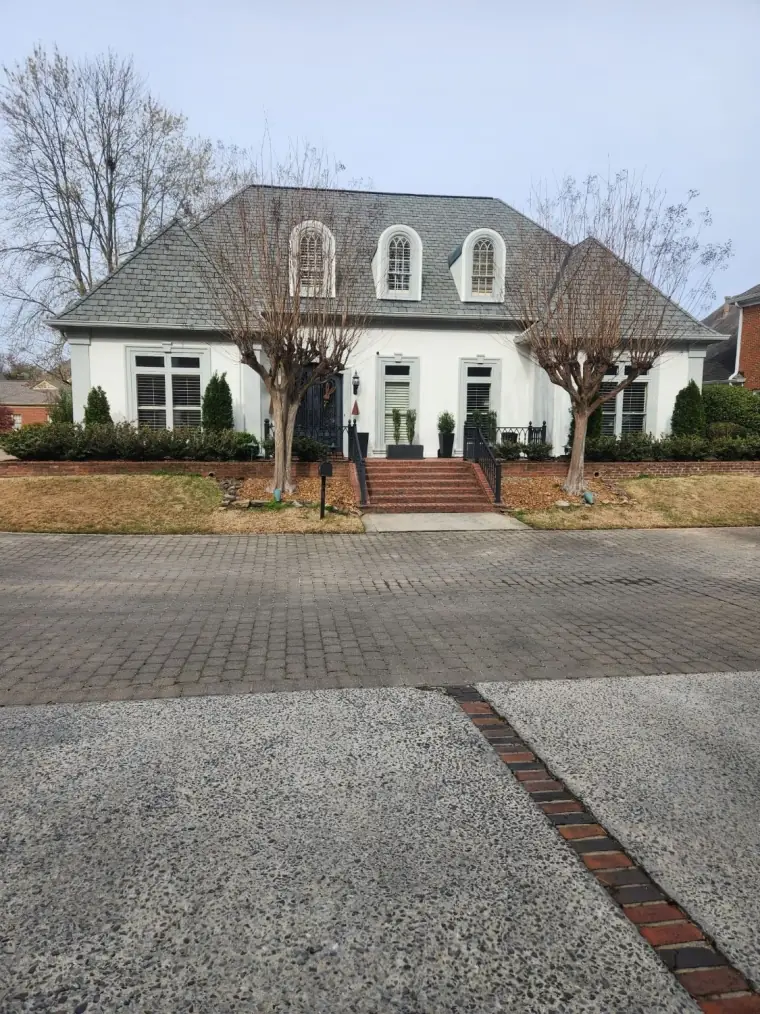 Stucco exterior in East Memphis after painting